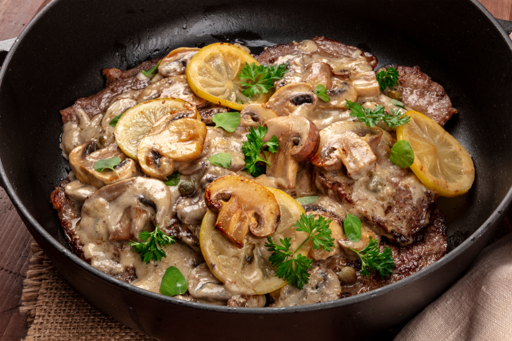 A,Closeup,Photo,Of,Scallopine,Di,Vitello,,Veal,Scallopini,,A