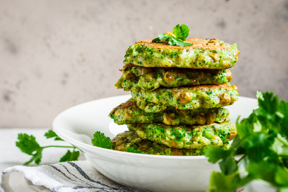 Green,Broccoli,And,Pea,Pancakes,(cutlets),In,White,Plate.,Healthy