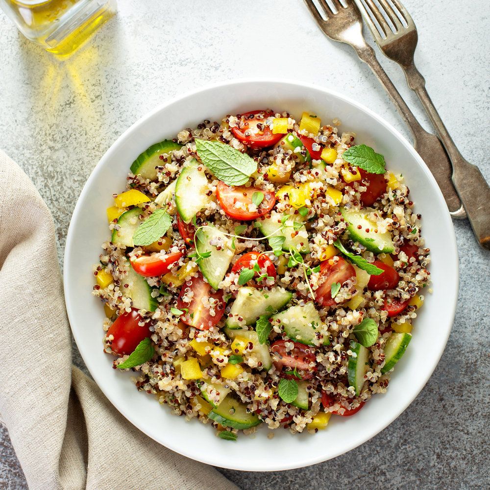 Fresh,Quinoa,Tabbouleh,Salad,With,Tomatoes,And,Cucumbers
