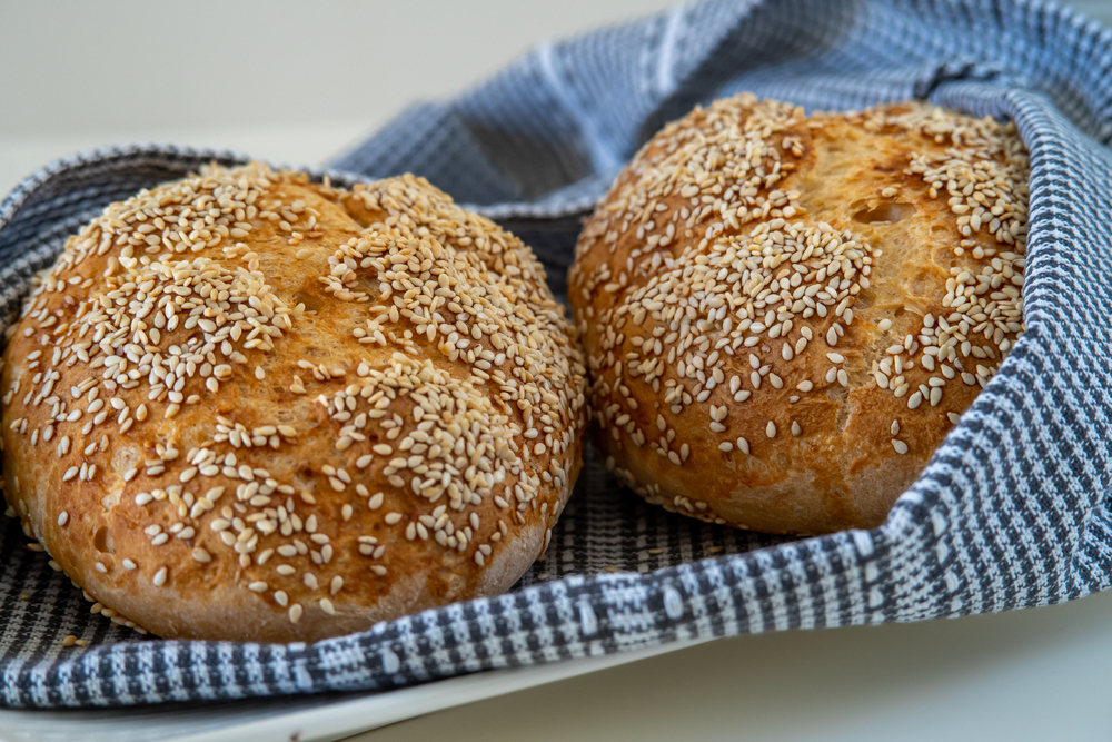 Fresh,Challah,Bread,Rolls,Hot,From,The,Oven,Wrapped,In