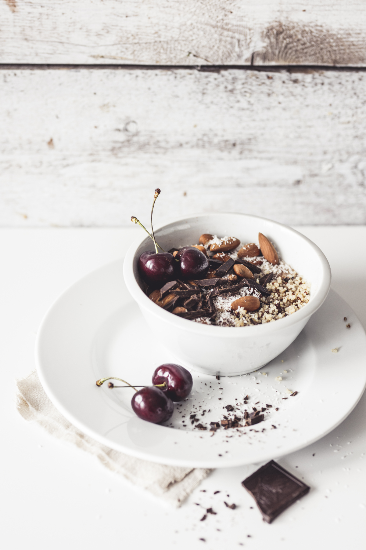 cokoladova-quinoa-s-visnemi