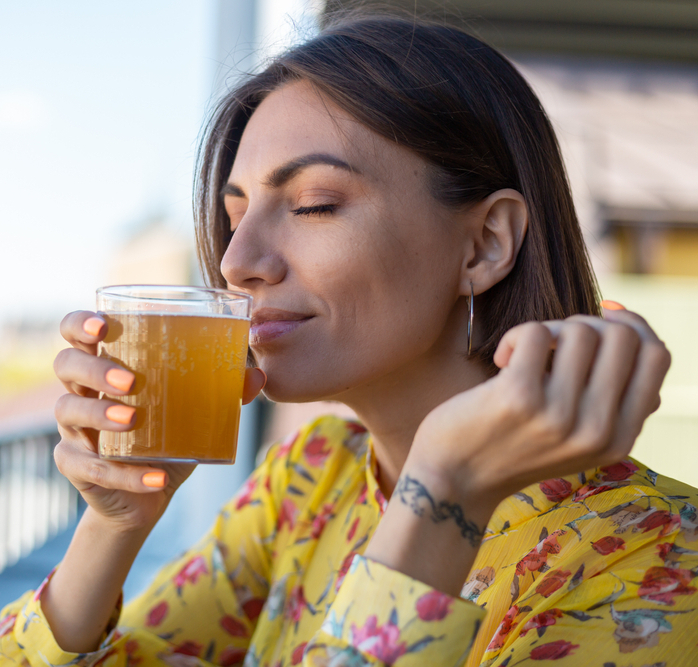 Zzran kombucha: houba v aji, nebo je to jinak?  2. dl