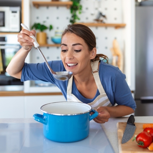 Objevte sílu v polévkách a výhody jejich konzumace po ránu