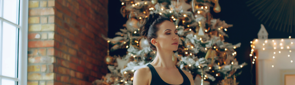 Zklidněte svou mysl a rozjasněte vánoční období s jógou