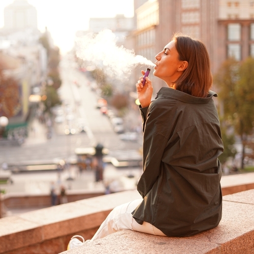 M�sto elektronick� cigarety vsa�te na akupunkturu